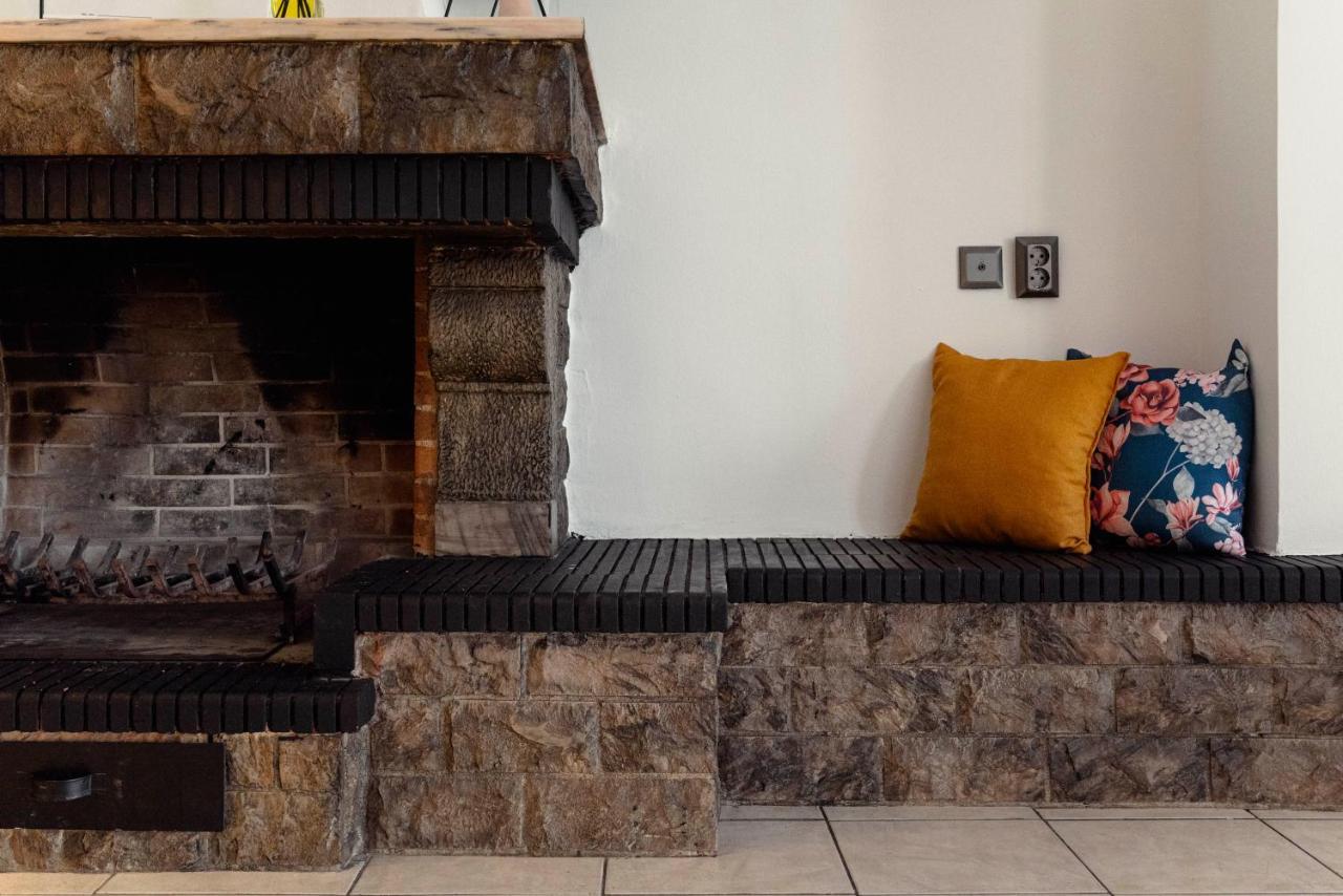 Spacious 2Bd Apartment Next To Athens Archeological Museum Eksteriør billede