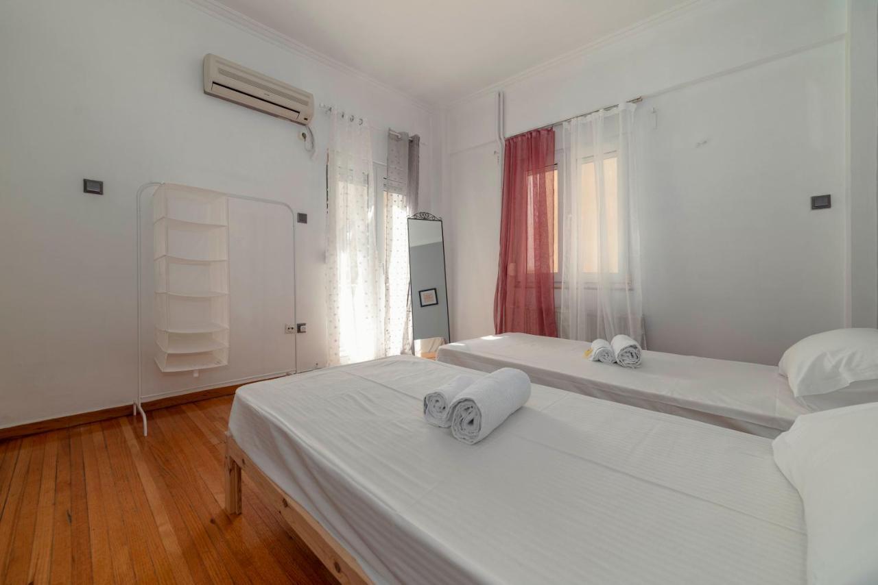 Spacious 2Bd Apartment Next To Athens Archeological Museum Eksteriør billede
