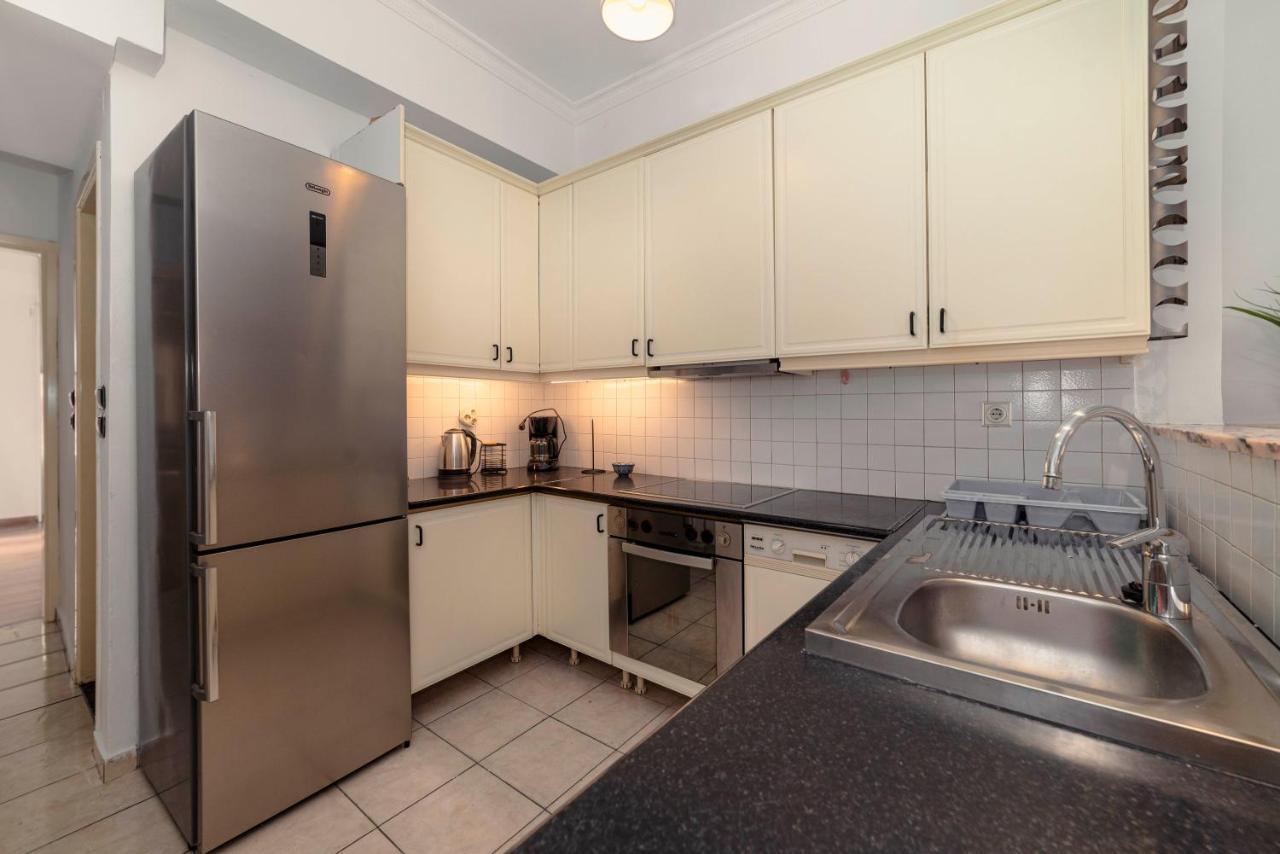 Spacious 2Bd Apartment Next To Athens Archeological Museum Eksteriør billede