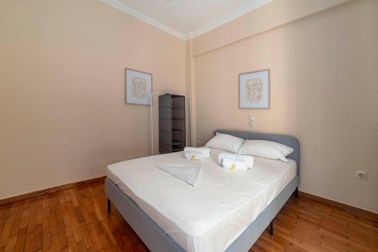 Spacious 2Bd Apartment Next To Athens Archeological Museum Eksteriør billede